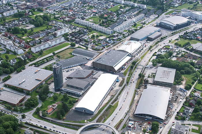 Luchtfoto van Tjensvoll tentoonstellingscentrum